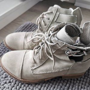 Lace up ankle suede boots size 36